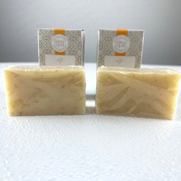 Doterra Spa 2 Citrus Bliss Invigorating Bath Bars 4 oz Essential Oils Oatmeal - Picture 2 of 5